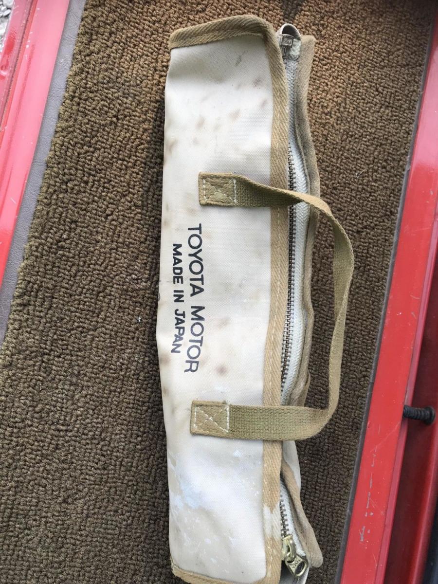  Toyota Land Cruiser 60 (FJ60) 1984 года  (NA) (фото 247 из 251)